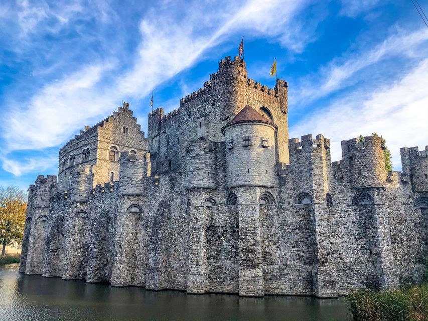 Picturesque Ghent  Romantic Tour for Couples - A Romantic Pause at St-Michael’s Bridge