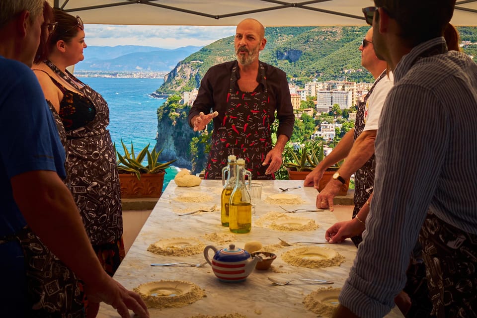 Pizza pasta e sorrento traditional cuisine 100% hands on - The Authentic Touch: Why This Experience Excels