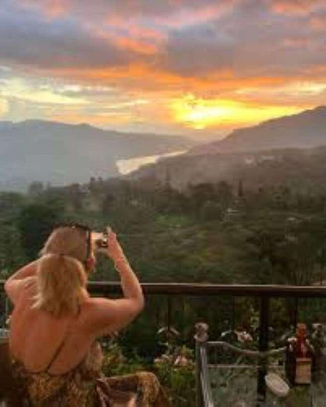 Pokhara: Naudanda Sunset Tour by Car with Hotel Pickup - What Makes This Tour Stand Out?