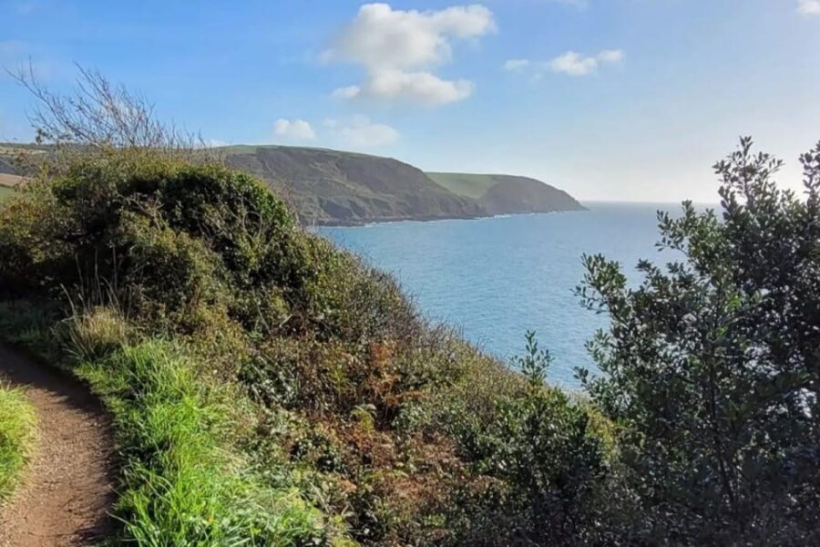 Polruan: Lansallos Coast Path Guided Walk - FAQ