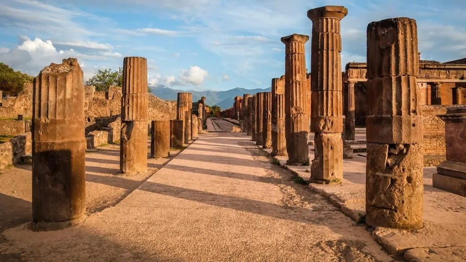 Pompeii: 2-Hour Group Walking Tour With Skip-The-Line Option - Tour Overview and Pricing