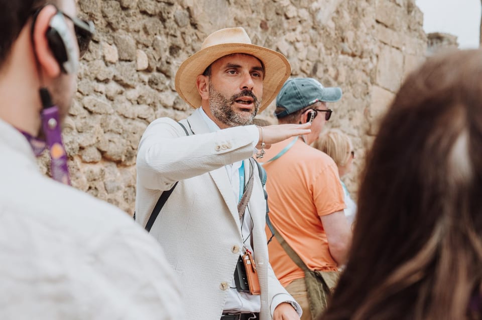 Pompeii Small Group Tour With an Archaeologist for 15 People - Booking Information