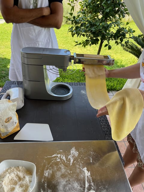 Pompeii: Tour of the Archaeological Excavations and Fresh Pasta Cooking Class - What Travelers Say  