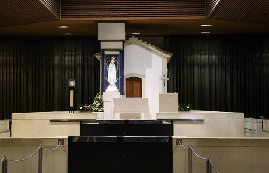 Porto: Complete Private Tour to the Sanctuary of Fatima - The Itinerary Breakdown