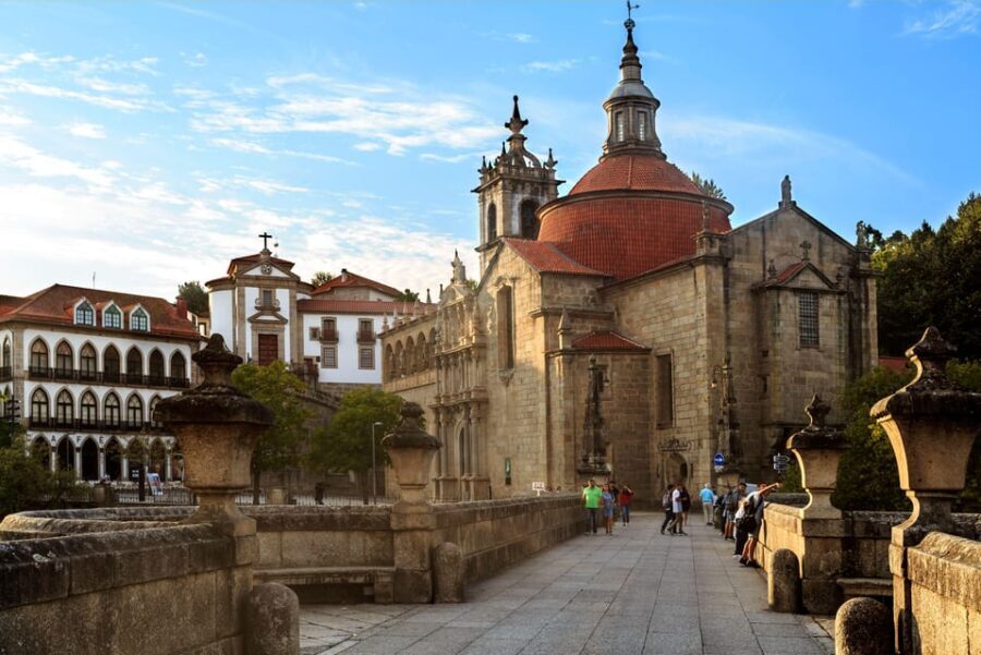 Porto: Douro Valley Wine Tour with Lunch, Tastings & Cruise - Analyzing the Value