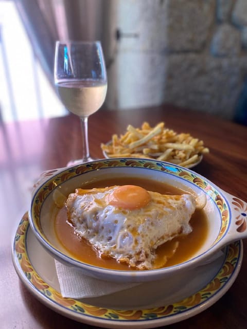 Porto Gourmet Private Food & Wine Tour with a Sommelière - Detailed Breakdown of the Itinerary