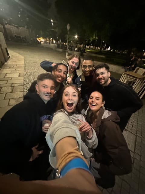 Porto Pubtravelers: Come crawl all the pubs in Porto! - Practical Tips for Making the Most of Your Night  