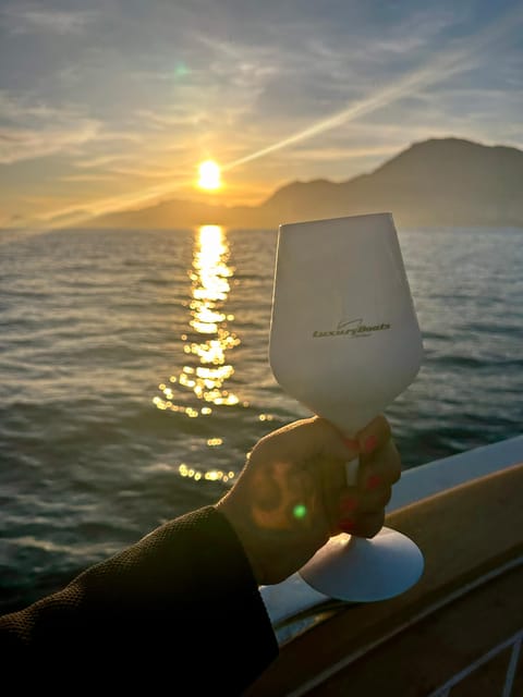 Positano: Shared Sunset Cruise - Cruise Itinerary and Highlights