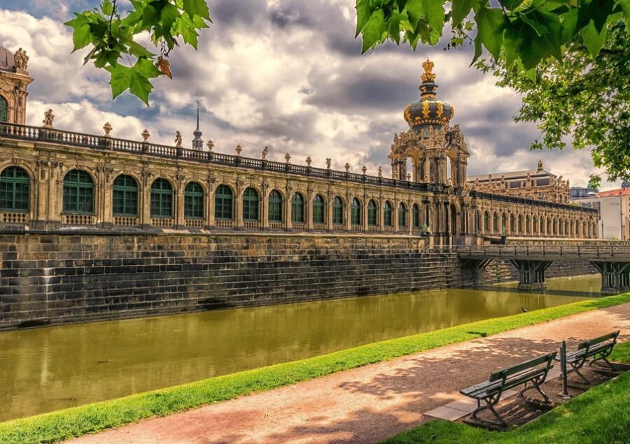 Private driver: Prague to Dresden, Czech Switzerland & back - The Sum Up