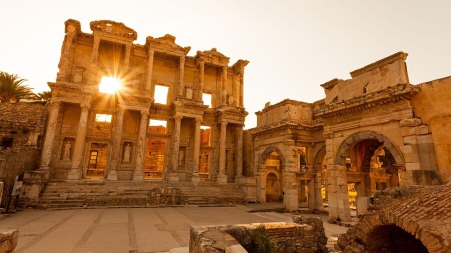 Private Ephesus and Pamukkale 1 Day Tour - Exploring Ephesus: The Heart of Ancient Turkey