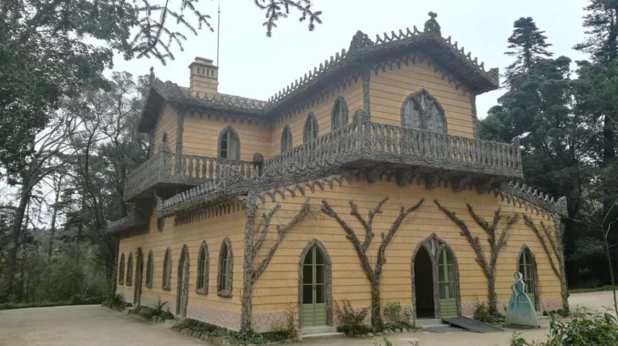 Private Half Day tour Sintra Pena Palace & Initiantion Well - Who Will Benefit Most From This Tour?