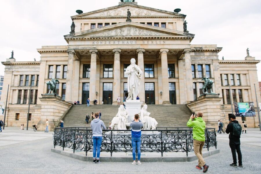 Private Highlights of Berlin Bike Tour - Authentic Experiences and Real-World Impressions
