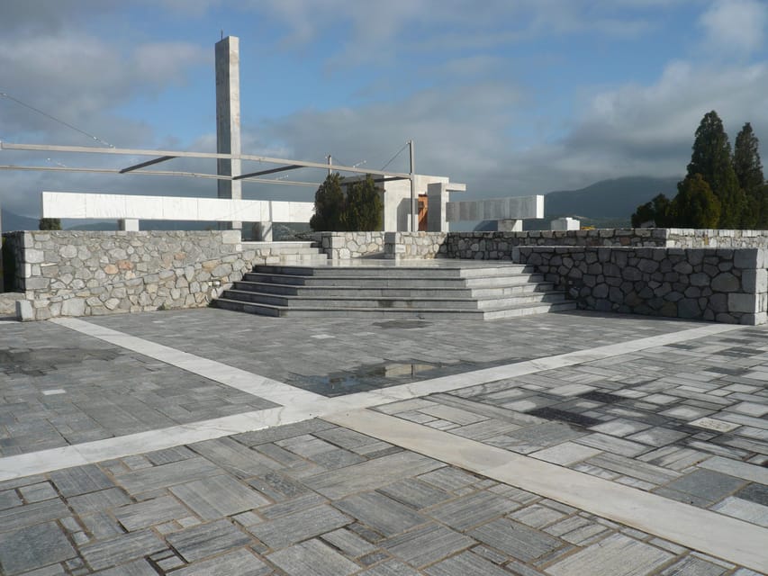 Private Luxury Tour: Delphi, Arachova and Hosios Loukas - The Practical Side: What to Expect