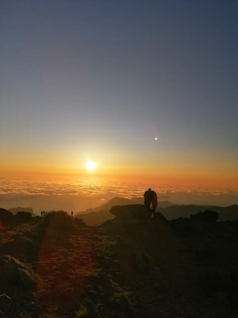 Private Sunrise Hike to Pico Ruivo with Hotel Pickup - The Journey to Pico Ruivo
