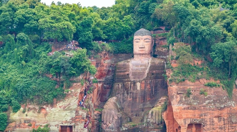 Private Tour: Discovering Pandas & the Majestic Giant Buddha - The Journey to Leshan: A Scenic Drive