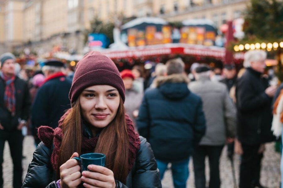 Private Tour: Experience the Christmas Magic in London - Hidden Lanes and Boutique Shops