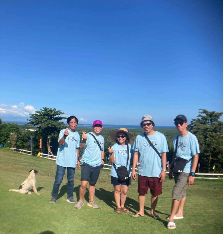 Puerto Princesa: Cathedral and Baker's Hill Tour - Bakers Hill: Food and Souvenirs Galore