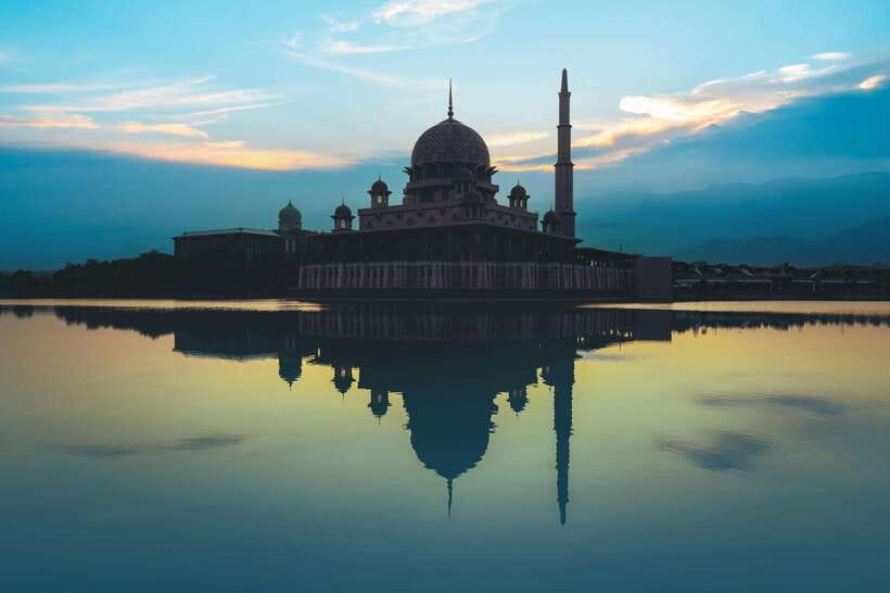 Putrajaya Guided Tour (Private) - The Highlights of the Tour