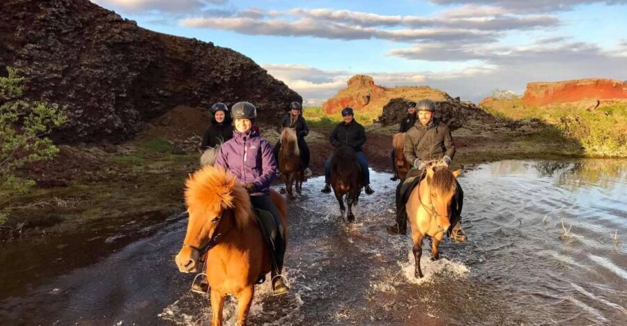 Reykjavik: Evening Sleipnir Horse Riding Tour with Pickup - What Makes This Ride Special?