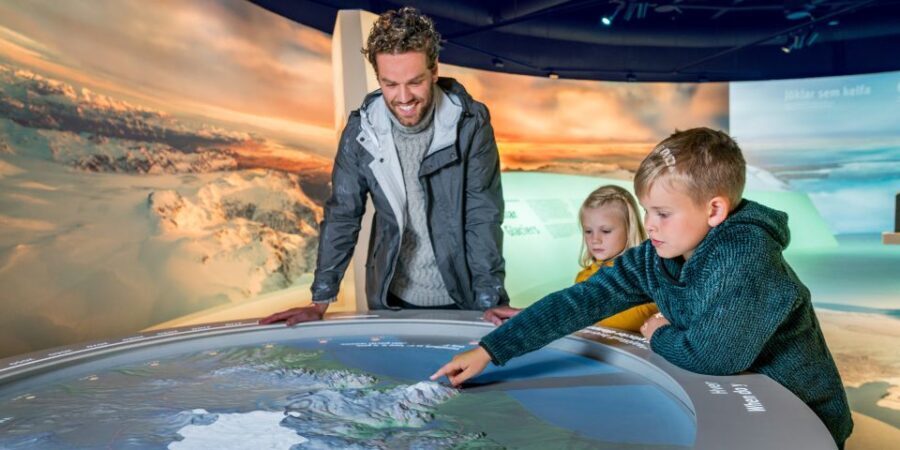 Reykjavík: Golden Circle Tour & Perlan Museum Tour - What Makes This Tour Stand Out?