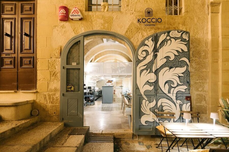 Romantic Italian Cuisine Dinner in Valletta - A Closer Look at the Experience