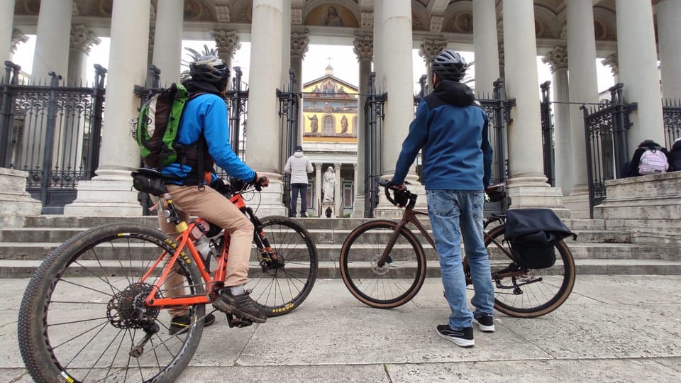 Rome: Tiber River E-Bike Tour With Ice Cream or Grattachecca - Tour Features