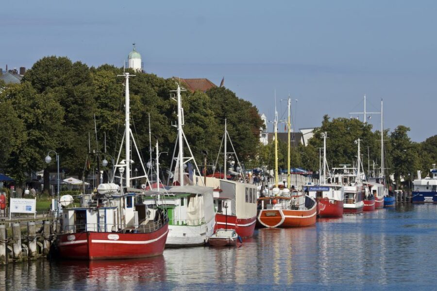 Rostock: Warnemünde and Rostock Half-Day Shore Trip - The Experience for You