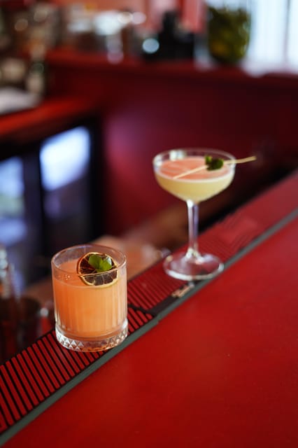 Rotterdam Center: Cocktail Bar Walking Tour - Self Guided - The Experience in Detail