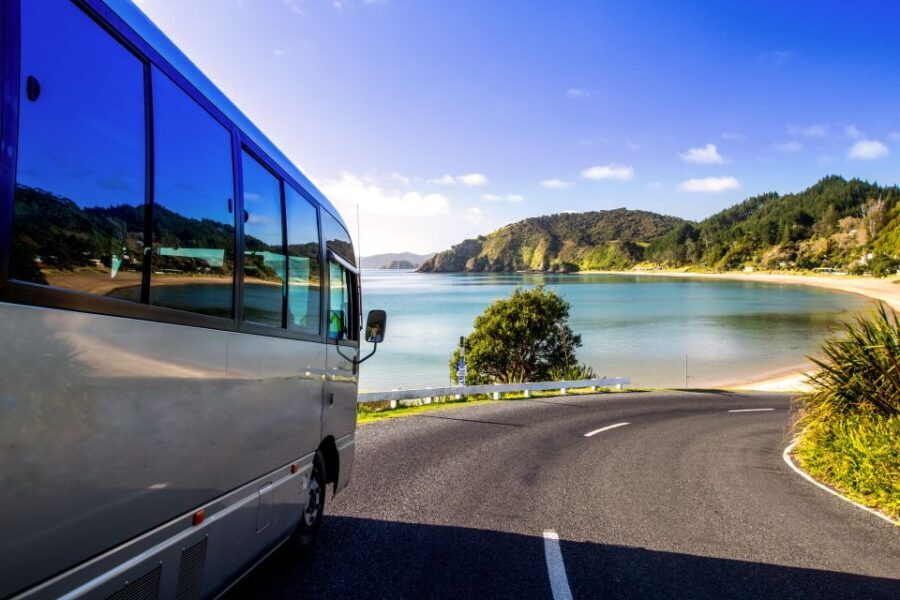 Russell: 1-Hour Sightseeing Tour by Coach & Long Beach - How This Tour Fits into Your Trip
