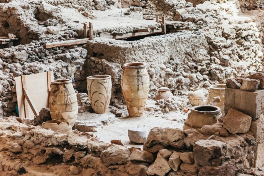 Santorini: Akrotiri Prehistoric City Private Guided Tour - The Itinerary: Breaking Down What You’ll See and Experience