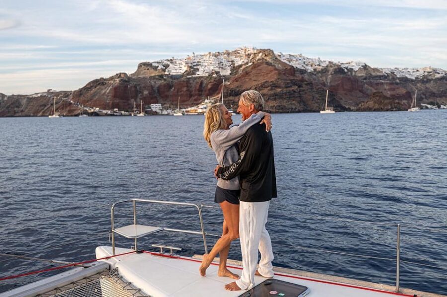 SANTORINI PRIVATE SAILING CRUISE TOUR - Exploring the Details: What This Tour Offers