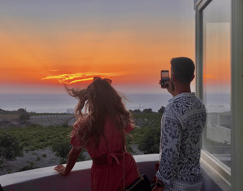 Santorini: Private Tour for Cruise ship Travellers 4 hours - Exploring Santorini in a Short Timeframe