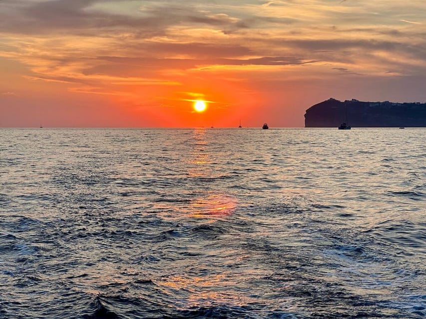 Santorini:Cruises with Catamaran around the Volcanic Island. - Why This Tour Might Be Right for You