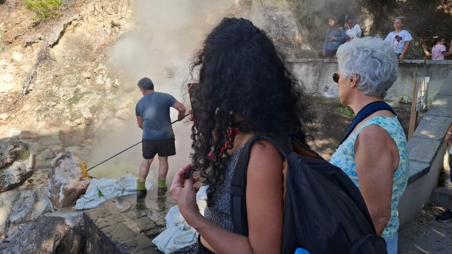 São Miguel: 2-Day Island Tour, Tea & Pineapple Plantation - The East Side: Fumarolas, Tea, and Waterfalls