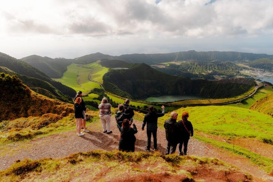 Sao Miguel: Buggy Tour Around Sete Cidades Volcano - What to Expect on the Tour