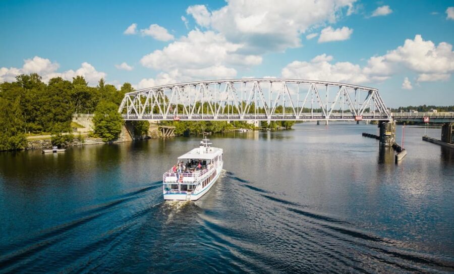 Savonlinna: Little Captain's Sightseeing Cruise m/s Ieva - Why This Tour Works Well