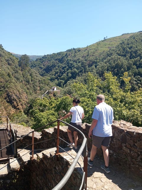 Schist Villages and medieval castles tour - A Well-Structured Day in Portugal’s Norte Region