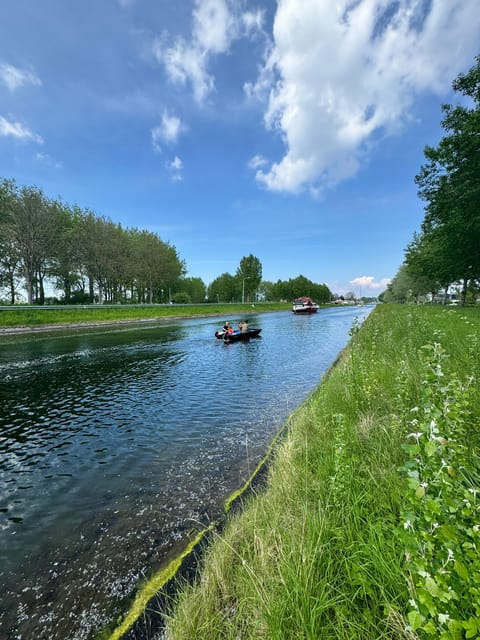 Self-Guided Electric Boat Rental - The Experience from a Traveler’s Perspective