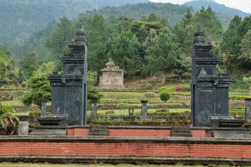 SEMARANG TOURS : GEDONGSONGO TEMPLE/TRAIN MUSEUM AMBARAWA - What Travelers Say