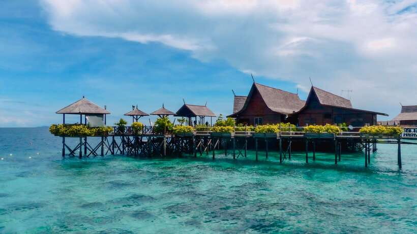 Semporna: Mabul and Kapalai Trip in Snorkel or Dive & Lunch - What’s Included and What’s Not