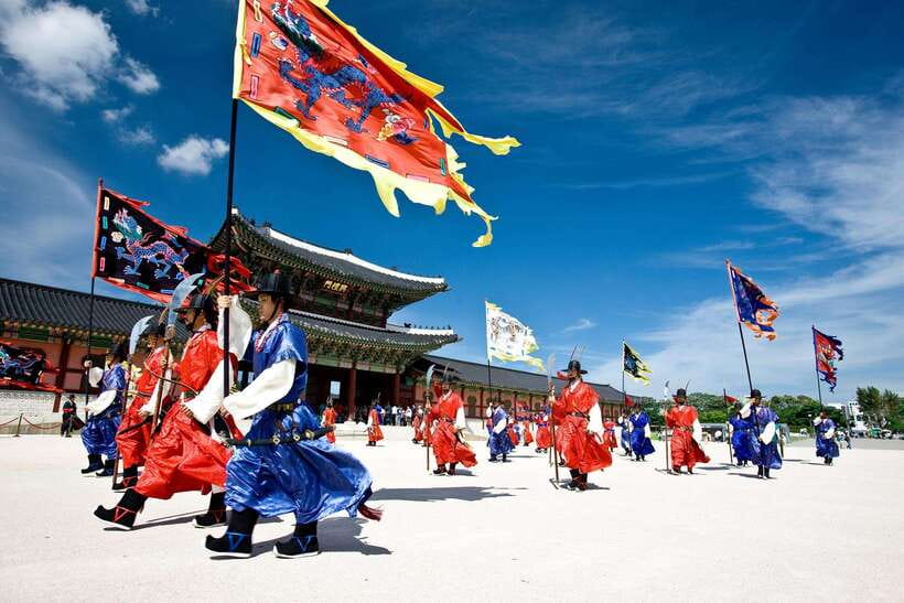 Seoul: Full-Day Royal Palaces Private Tour - Price and Value: Is It Worth It?