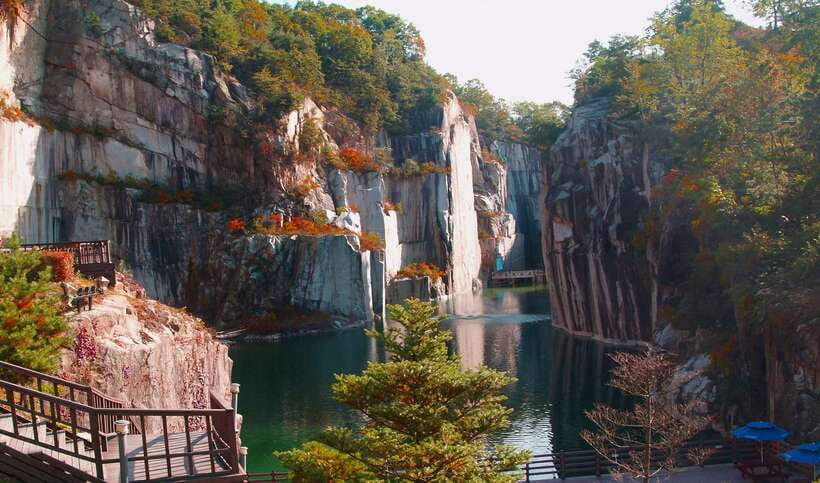 Seoul: Pocheon Art Valley and Fruit Picking Day Tour - Garden of Morning Calm