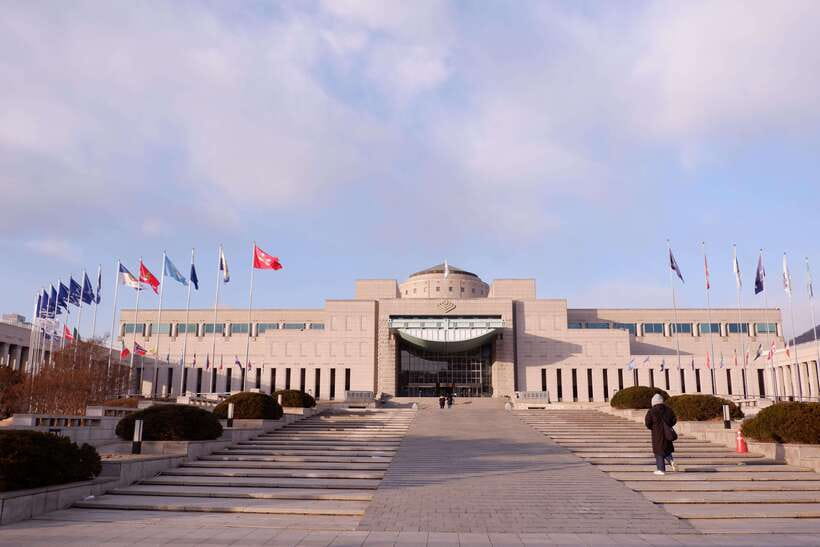 Seoul: The War Museum, Jogyesa, and Tapgol Park Tour - Who Will Love This Tour?