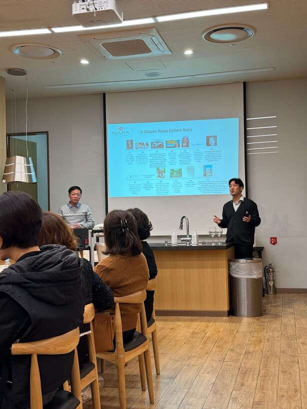Seoul: [Wine & K-BBQ] A Perfect Pairing Dinner in Sinchon - The Food and Wine Pairing