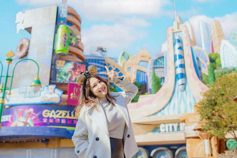 Shanghai Disneyland Photography Services - The Experience in Action: Why It Works