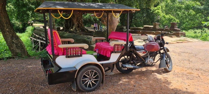 Siem Reap: Angkor Small Circuit Tuk-Tuk Tour by Tour Guide - Key Points