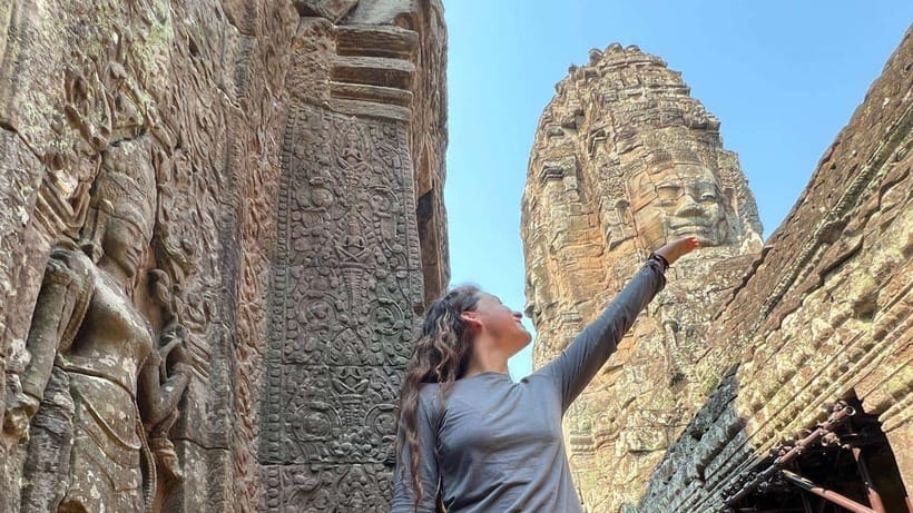 Siem Reap: Angkor Sunrise 1- or 2-Day Guided Temples Tour - Starting the Tour: Convenience & Comfort
