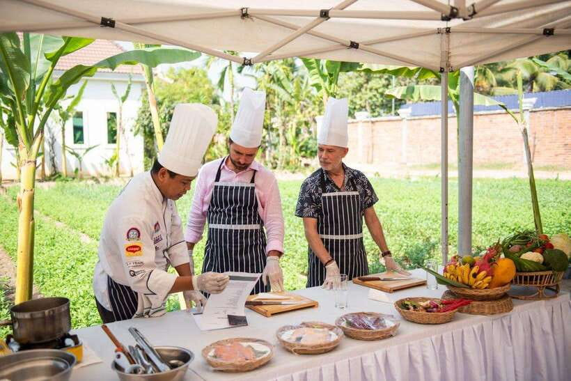 Siem Reap: Private Cooking Class with Market Visit - What Sets This Tour Apart?