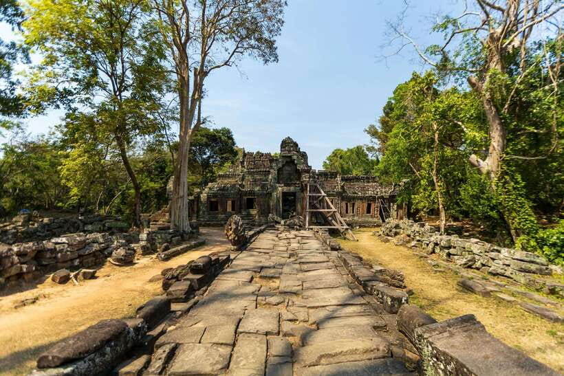 Siem Reap: Private Taxi to Angkor Wat and Small Circuit - In-Depth Look at the Itinerary