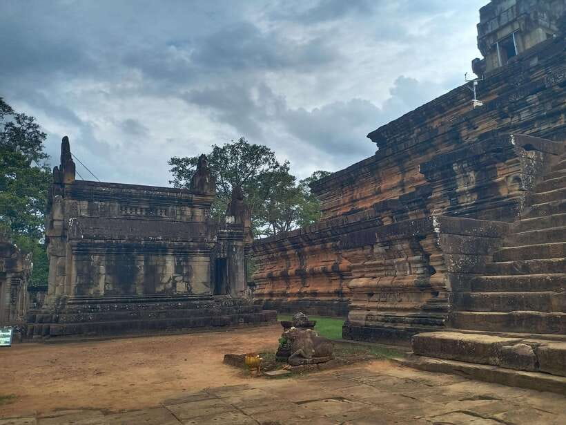 Siem Reap: Ta Keo, Ta Nei, and Bat Chum Temples Tour - Practical Details and What to Expect